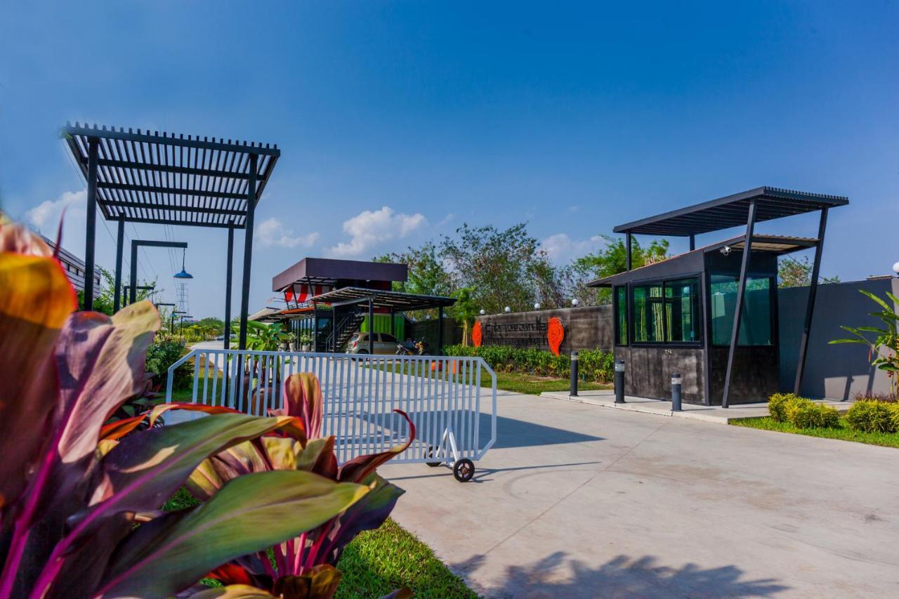 The Sun Resort Ratchaburi Экстерьер фото