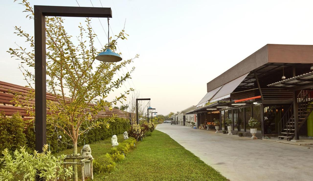 The Sun Resort Ratchaburi Экстерьер фото